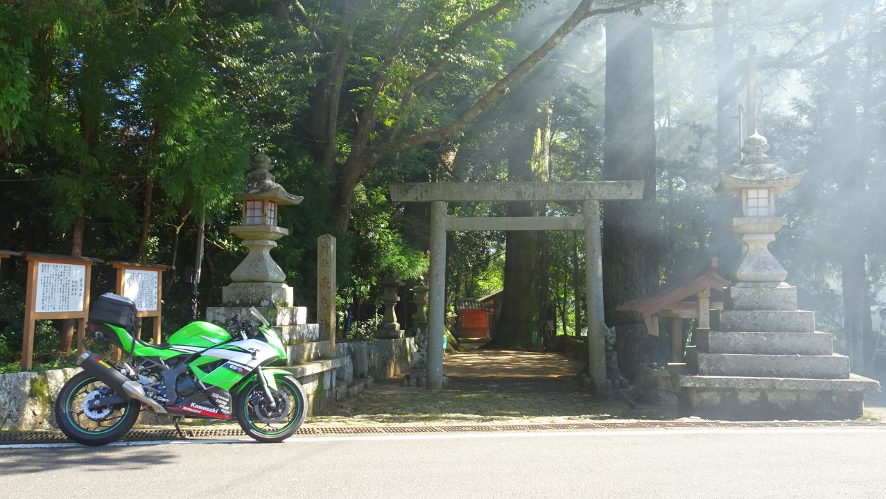 飛鳥神社